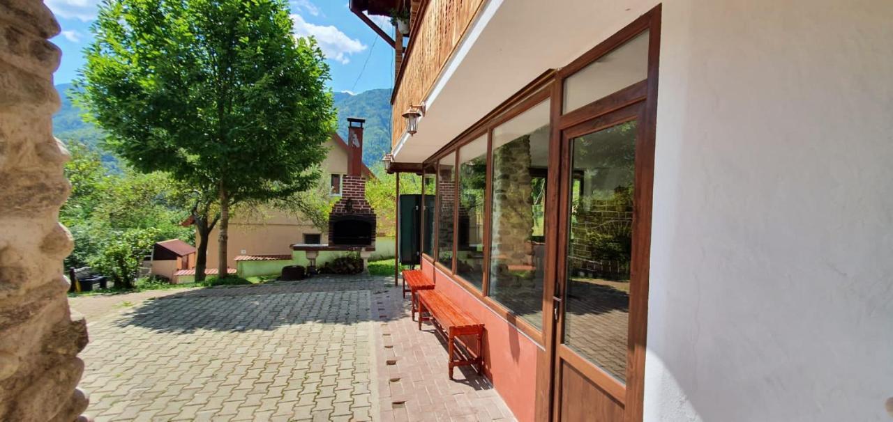 Casa Colt De Rai Villa Брезой Екстериор снимка